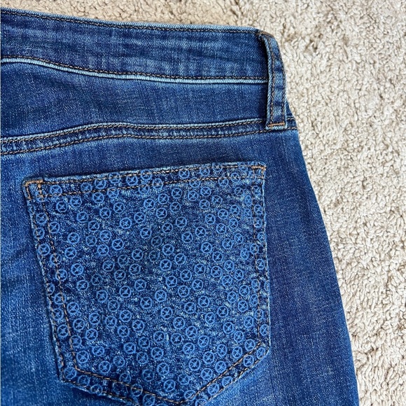 Chico’s Jeans Size 4 0 So Slimming Girlfriend Ankle Eyelet Hem Skinny slim New - Picture 5 of 10